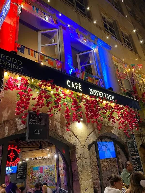 Café Hôtel Dieu — photo 5 sur 5